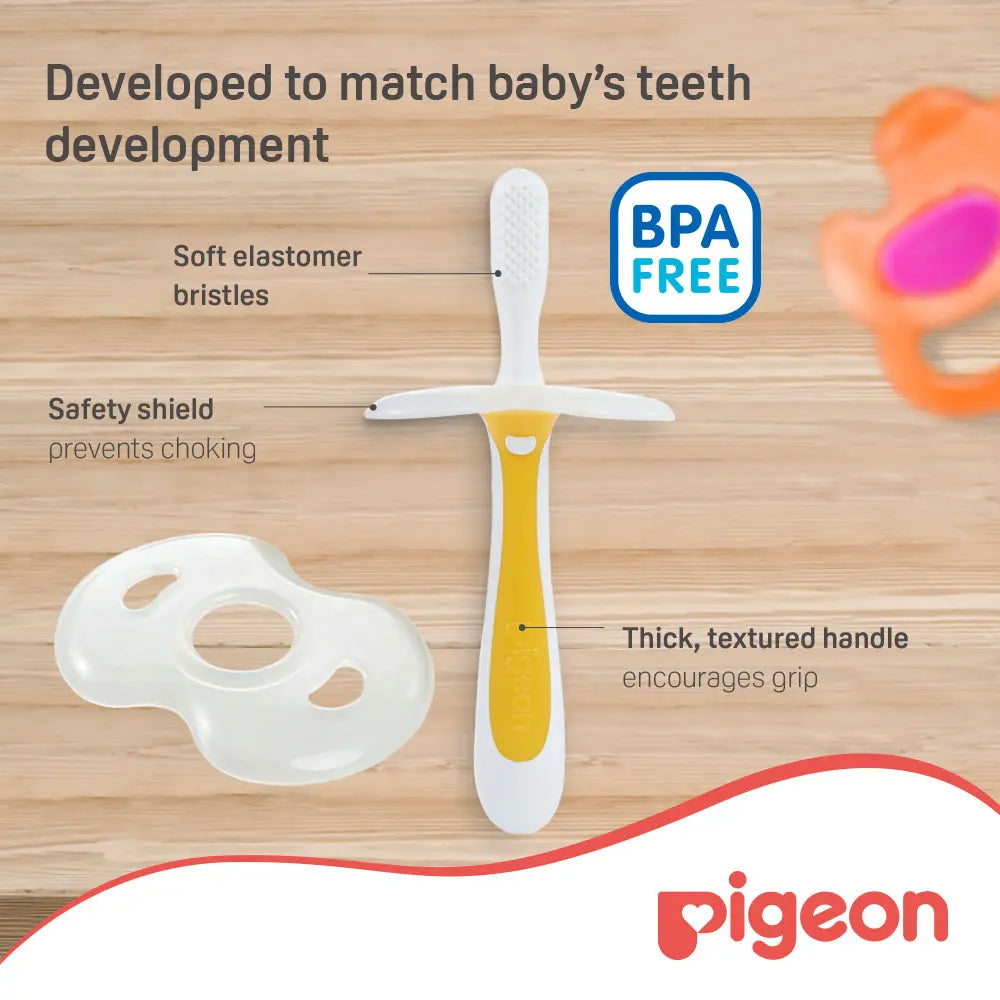 Pigeon Baby Training Toothbrush Lesson 1 - Yellow