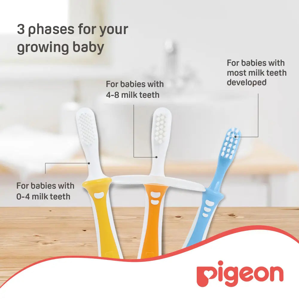Pigeon Baby Training Toothbrush Lesson 1 - Yellow