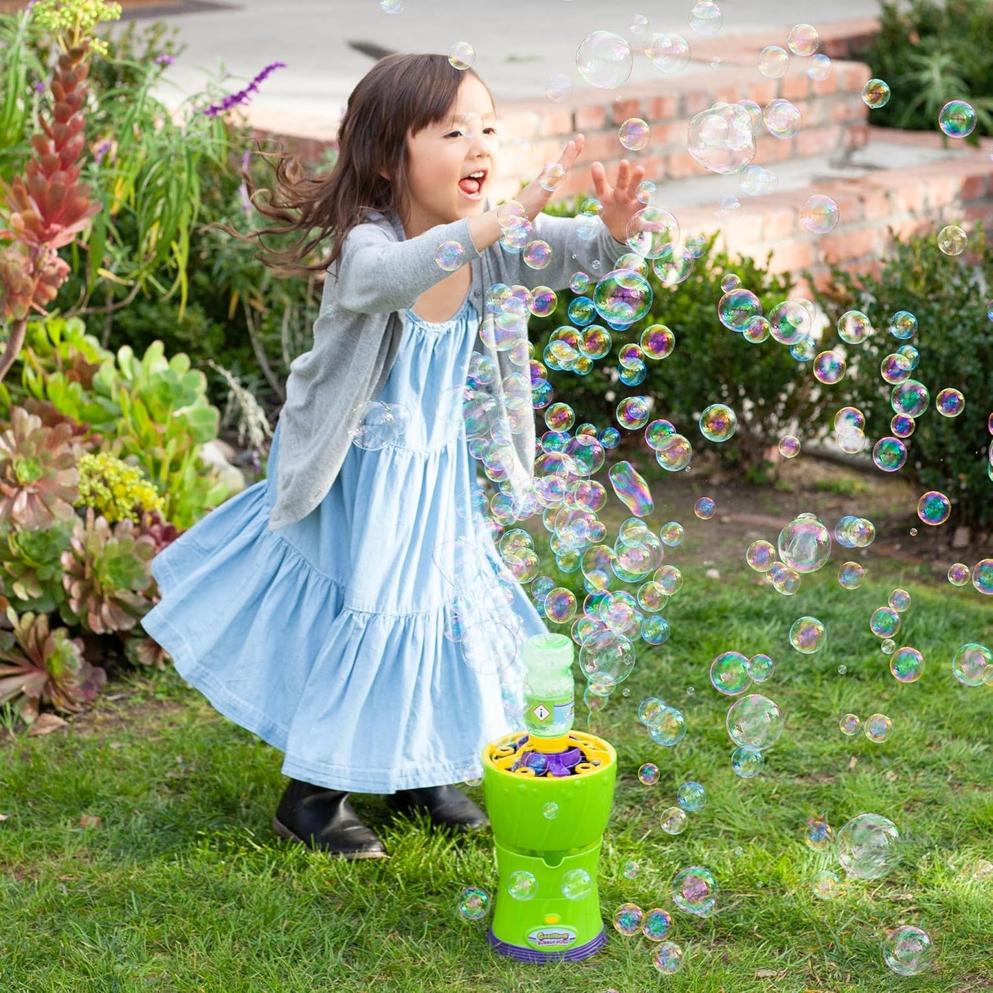 Gazillion Bubbles-Bubble Rush Portable Bubble Maker