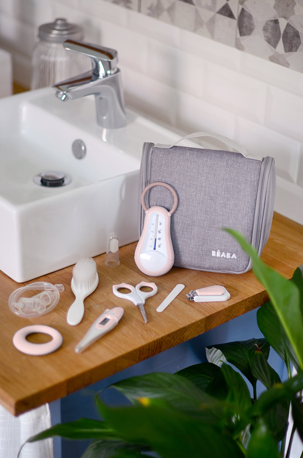 شنطة العناية الشخصية بالطفل-بيبا