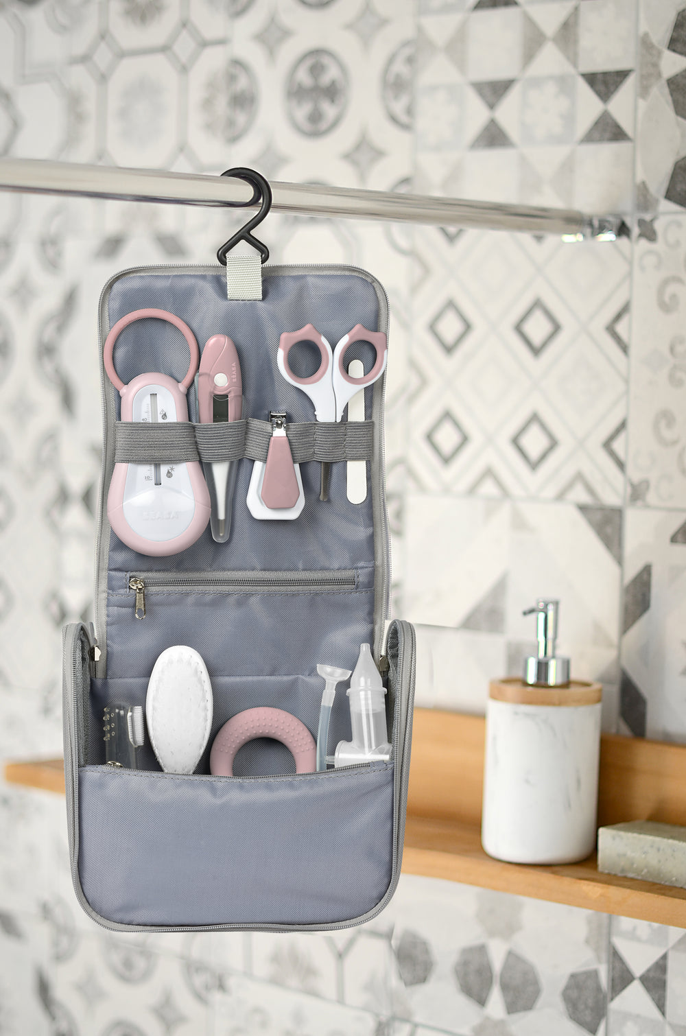 شنطة العناية الشخصية بالطفل-بيبا