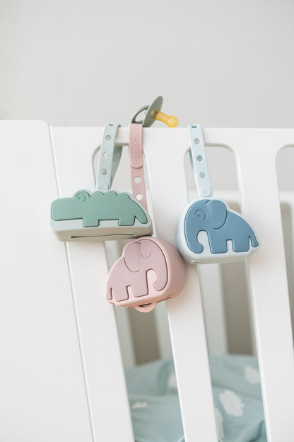 Done by Deer Silicone pacifier pouch - Elphee - Powder
