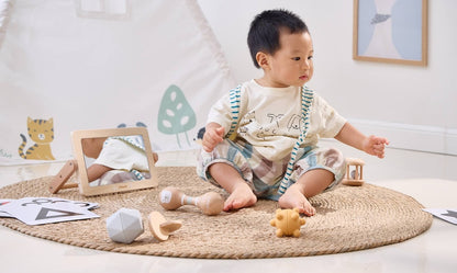 Grow With Me Box: Sensory Seekers (0-6M) - PolarB