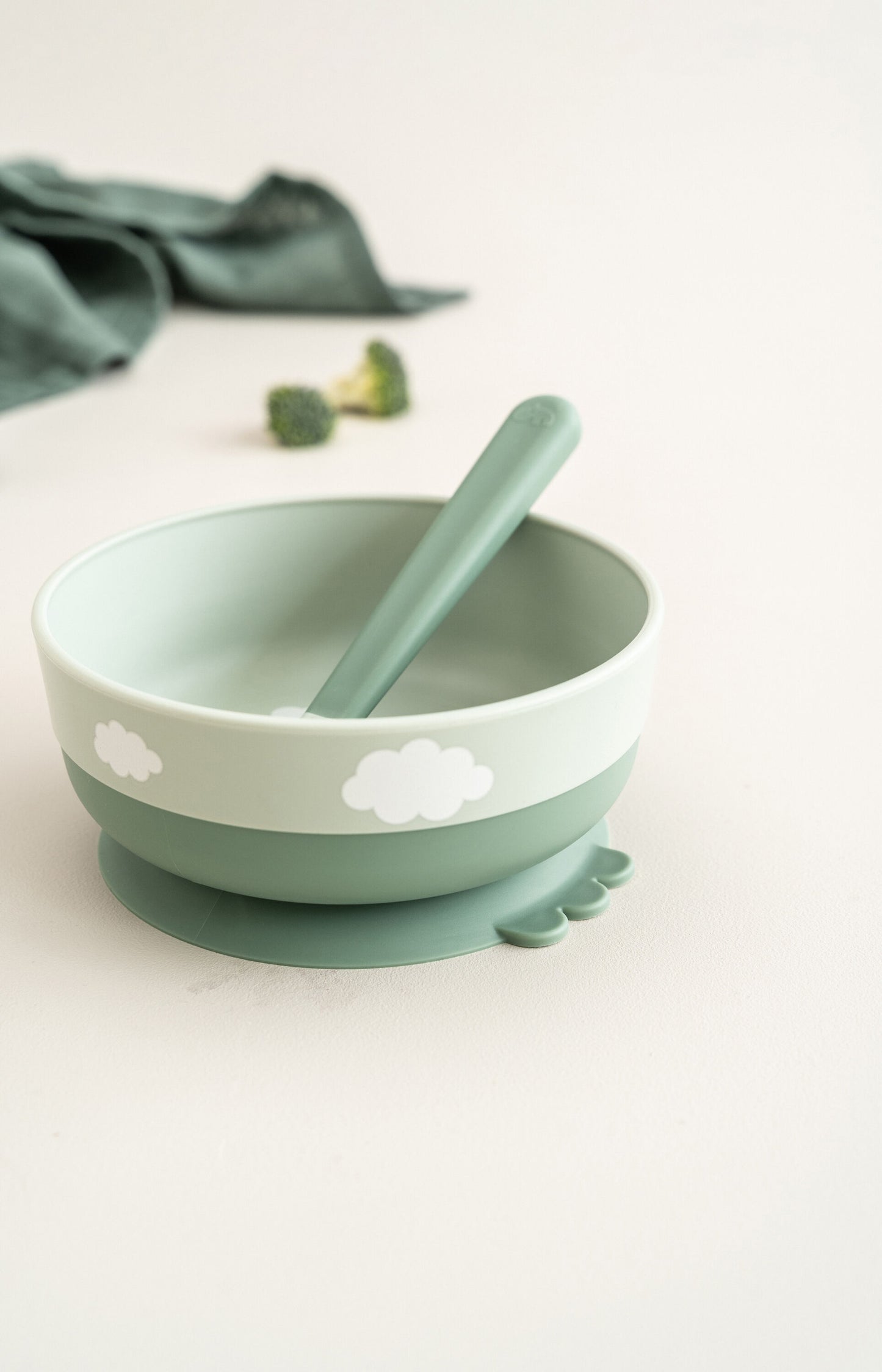 Done by Deer-Foodie first meal set w/suction - Happy Clouds -Green