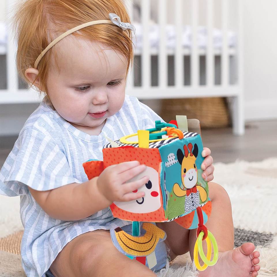 Peek & Seek Sensory Discovery Cube